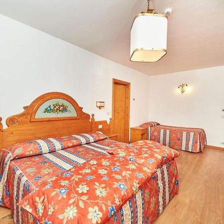 Hotel Bonapace ***S Madonna Kültér fotó