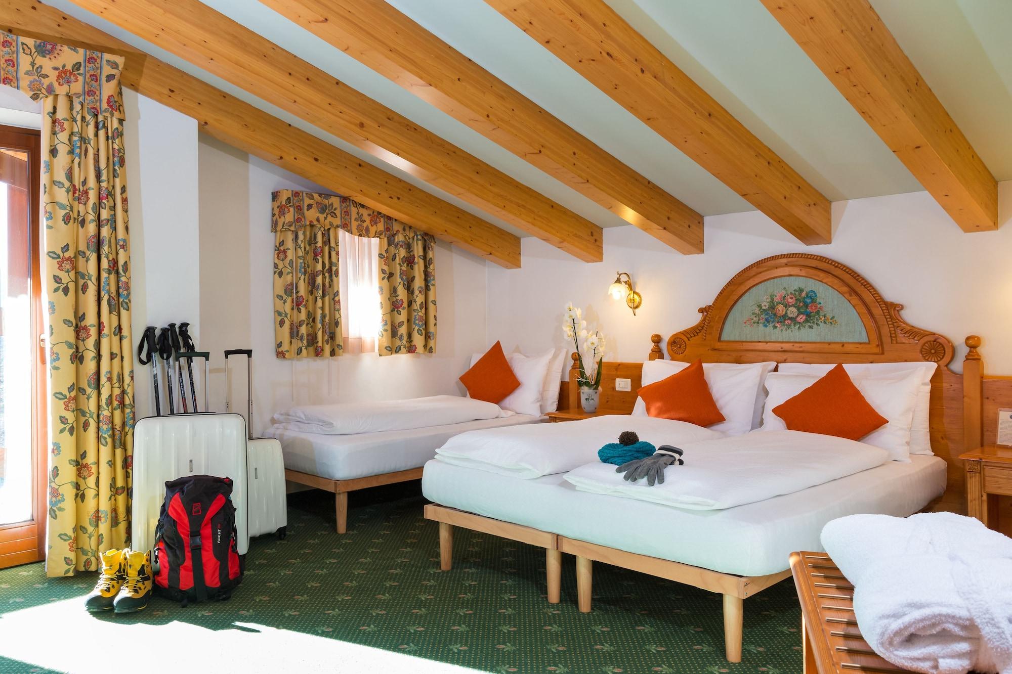 Hotel Bonapace ***S Madonna Kültér fotó